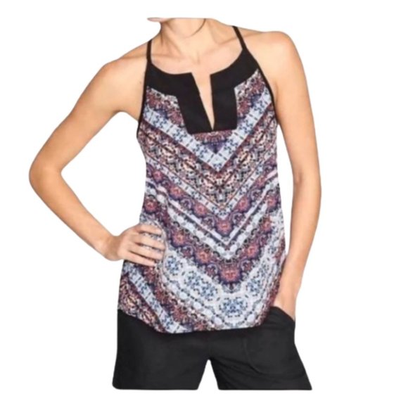 Athleta Tops - Athleta Chevron dune top size Medium NWT